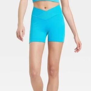 NWT Joylab Cross Waist High Rise Ribbed Biker Shorts Blue Wave Size Medium